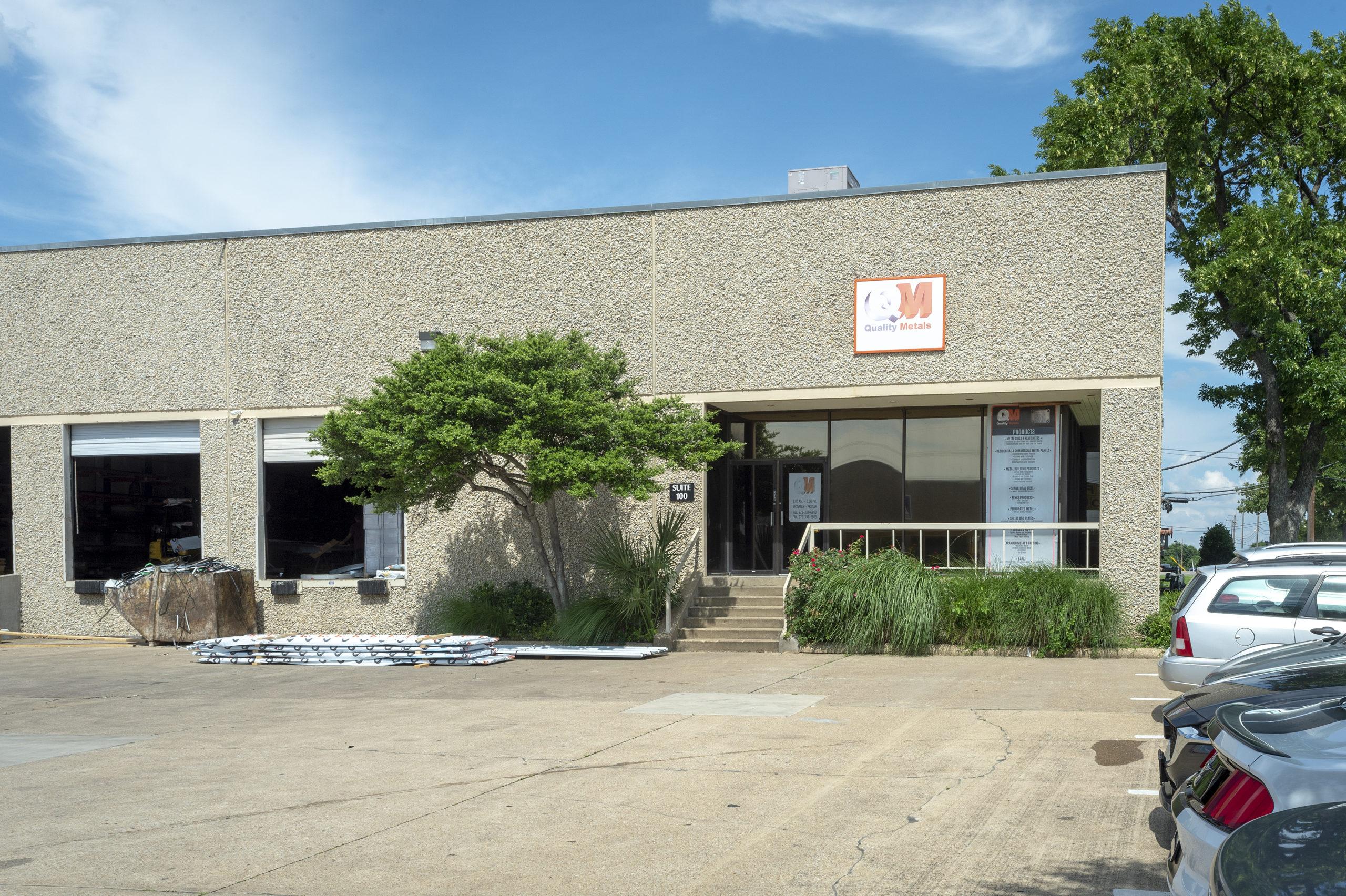 Office/Showroom For Lease